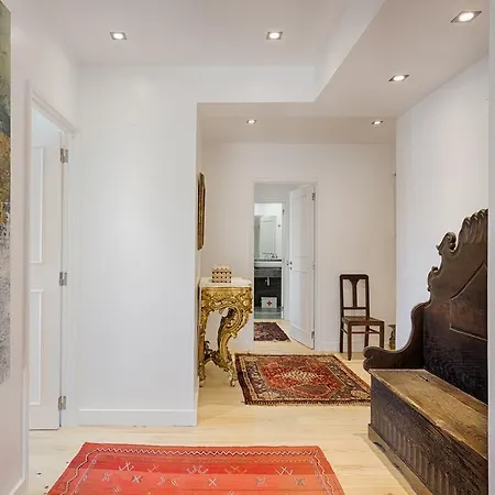 Seven Rivers Luxury Apartment *