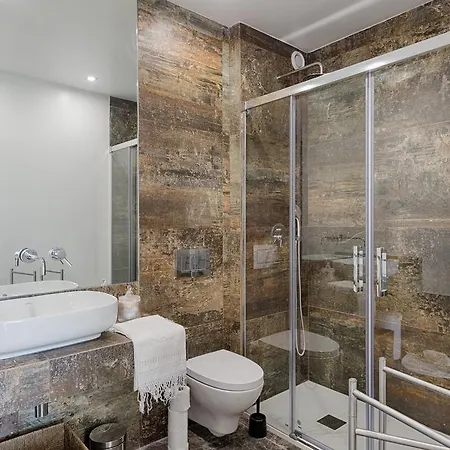 Seven Rivers Luxury *