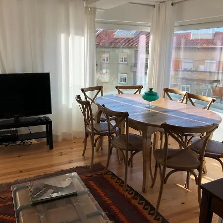 Seven Rivers Luxury * Lizbona