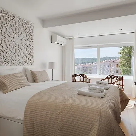 Seven Rivers Luxury Apartment Lisbon